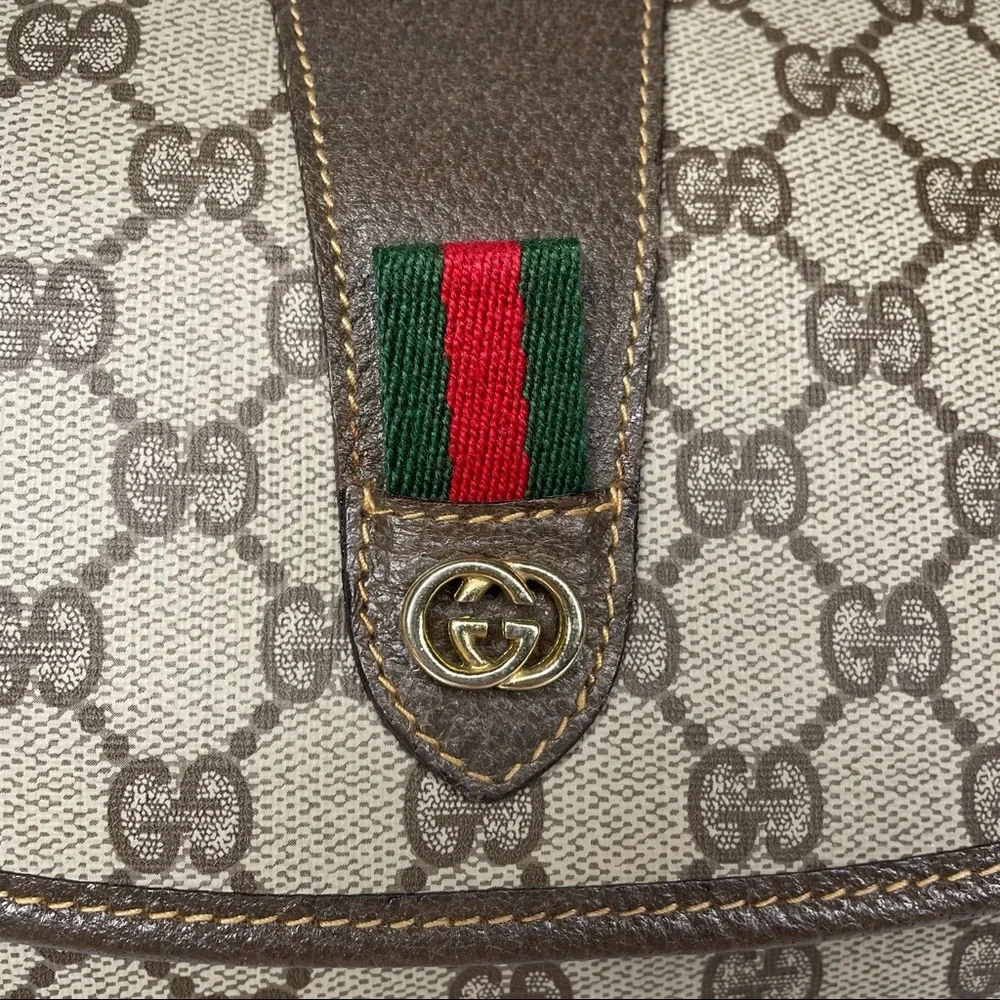 🔴SOLD🔴Gucci clutch crossbody bag - Picture 6 of 14